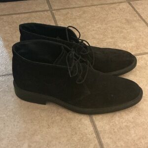 Tod's Black Suede Chukka Boots